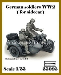 画像1: アルデンヌミニチュア[AR35095]1/35 WWII ドイツ サイドカー兵士セット(2体入 イタレリBMW R75用) (1)