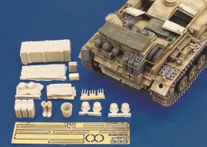 画像1: RoyalModel[RM134]1/35 独 III号突撃砲F型 車載荷物 ドラゴン用 (1)