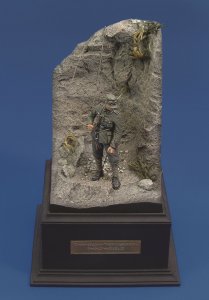 画像1: RoyalModel[RM182]1/35 独 ロープで牽引降下する山岳猟兵(断崖ベース付) (1)