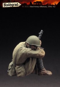 画像1: スターリングラード[ST3513]1/35露赤軍激戦のあと1941〜42(3)頭を抱える新兵 (1)