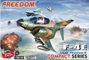 画像1: フリーダムモデルキット[FRE162073]コンパクトシリーズ：F-4E ファントムII 米空軍 ベトナム戦争初期 (1)