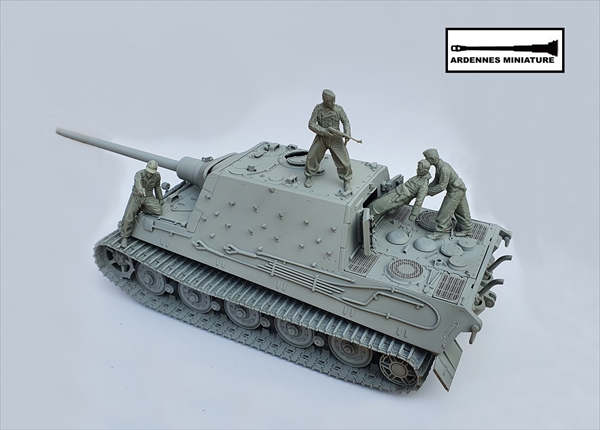 アルデンヌミニチュア[AR35001]1/35 WWII ドイツ ベルリン最後の戦い