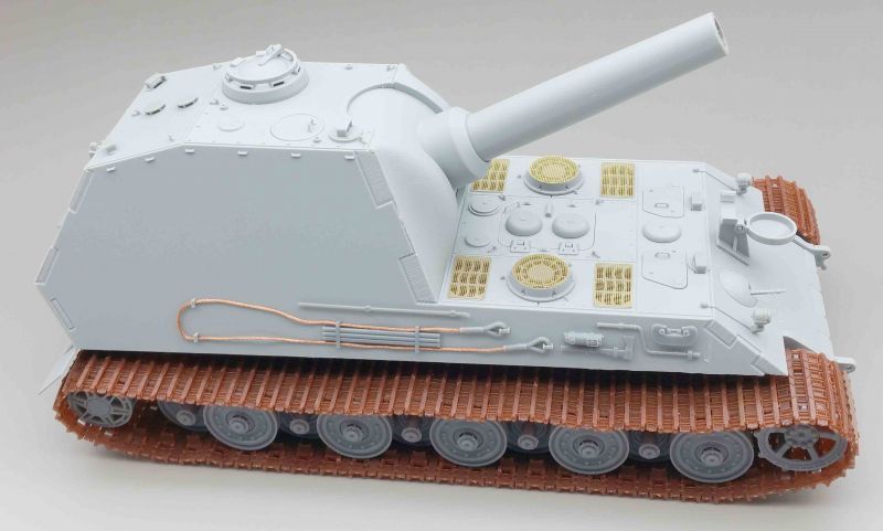 アミュージングホビー[AMH35A014]1/35 ドイツ 30.5cm自走砲 ベア