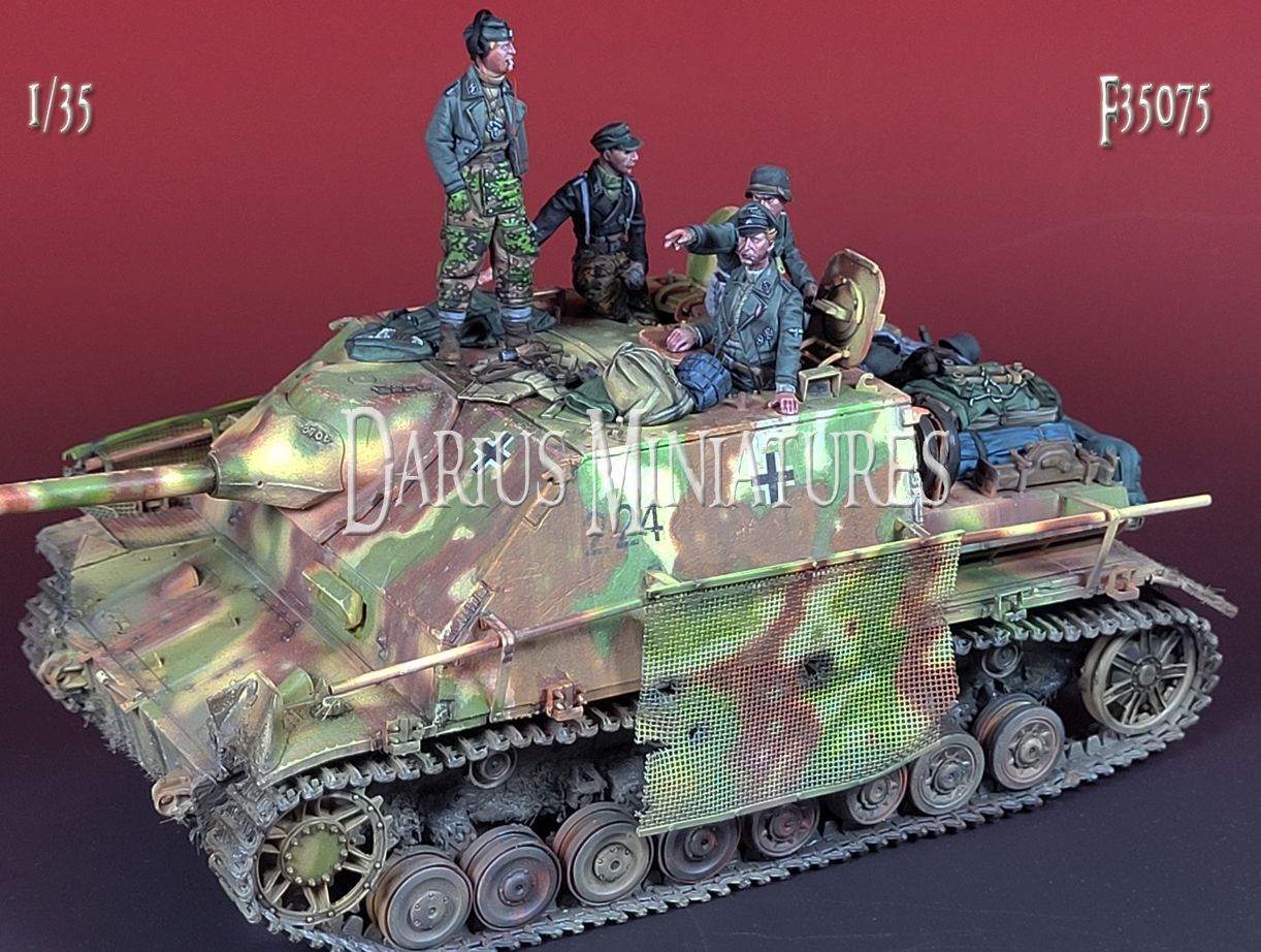 新作入荷!! １／３５ドイツ軍４号駆逐戦車ラングプラモデル完成品