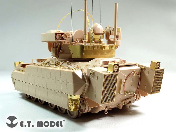 E.T.MODEL[E35-218]米 M2A3 ブラッドレー w/BUSK III 歩兵戦闘車