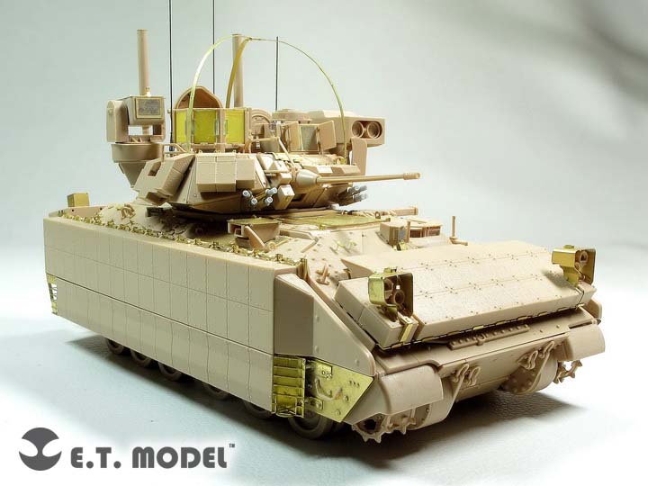 E.T.MODEL[E35-218]米 M2A3 ブラッドレー w/BUSK III 歩兵戦闘車 - M.S