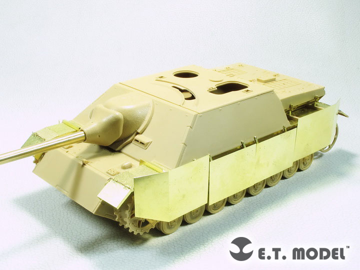 E.T.MODEL[E35-292]1/35 WWII 独 ドイツ陸軍 IV号駆逐戦車L/70(V)ラング用シュルツェンセット(タミヤ35340用)