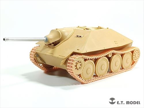 E.T.MODEL[P35-008]1/35 WWIIドイツ38(t)駆逐戦車ヘッツアー用可動式