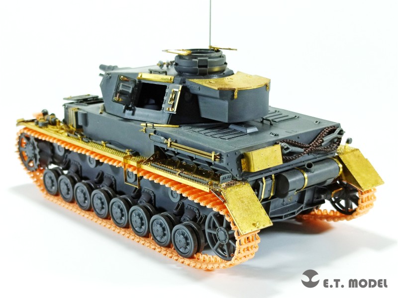 E.T.MODEL[P35-020]1/35 WWII ドイツIII/IV号戦車用可動式履帯 タイプ3A(3D)