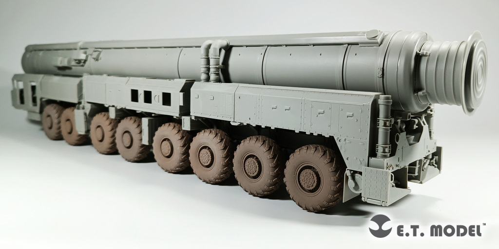 E.T.MODEL[P35-114]1/35 現用 ロシア RS-12M 大陸間弾道ミサイル