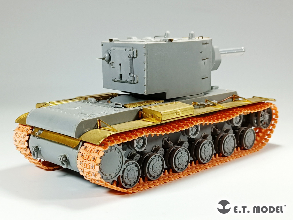 E.T.MODEL[P35-050]1/35 WWII 露/ソ ロシアKV-1/2重戦車(700mm初期型)用可動式履帯(3Dプリンター)