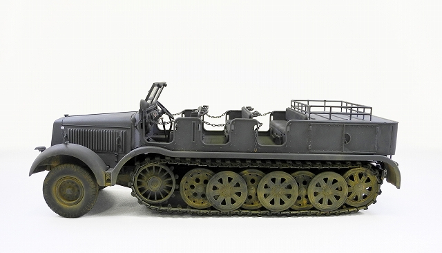 トランペッター 1/35 ドイツ軍 駆逐戦車 “シュタール プラモデル(品