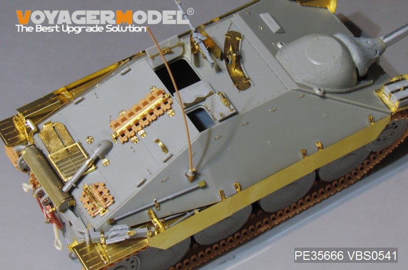 VoyagerModel[PE35666A]1/35 WWII 独 ドイツ陸軍Sd.Kfz.138/2