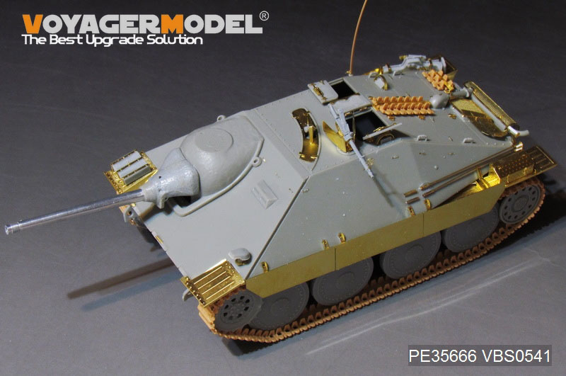 VoyagerModel[PE35666B]1/35 WWII 独 ドイツ陸軍Sd.Kfz.138/2