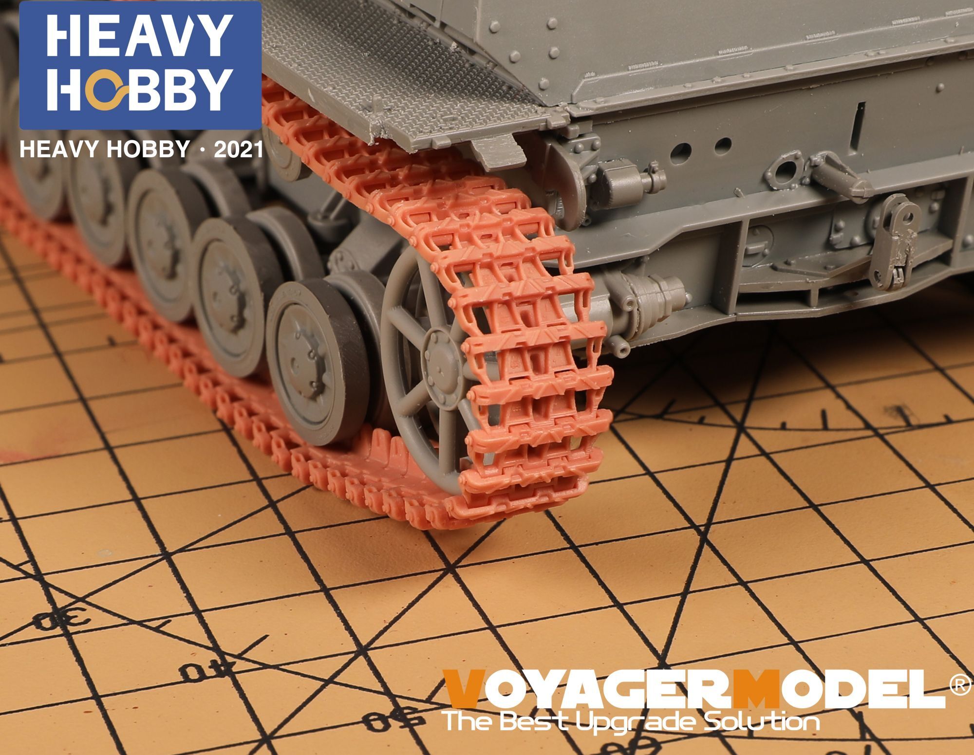 HEAVY HOBBY[PT-35023]1/35 ドイツ軍　III/IV号用　後期型トラック（パターンＢ）