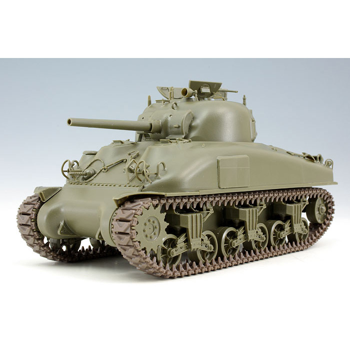 1 35 アメリカ軍M4A1シャーマン戦車 - 模型製作用品