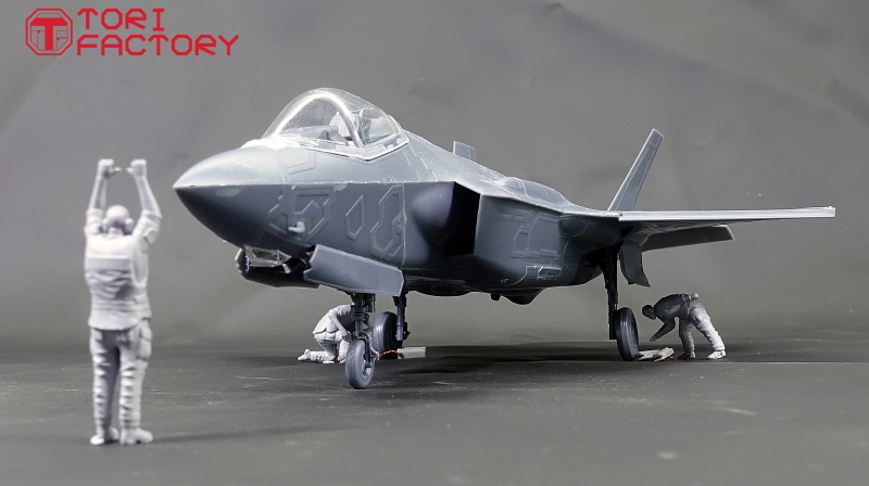 トリファクトリー[MF-40B]1/48 アメリカ空軍F-35グランドクルーセット