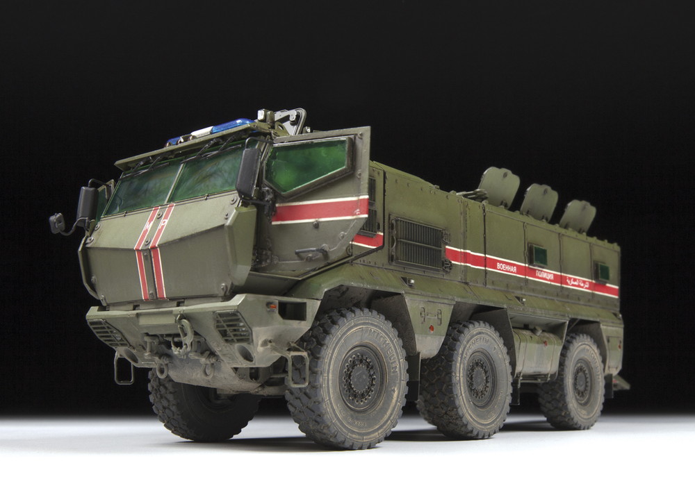 RPGスケールモデル 1/35 ロシア陸軍 装輪装甲車 - 模型/プラモデル