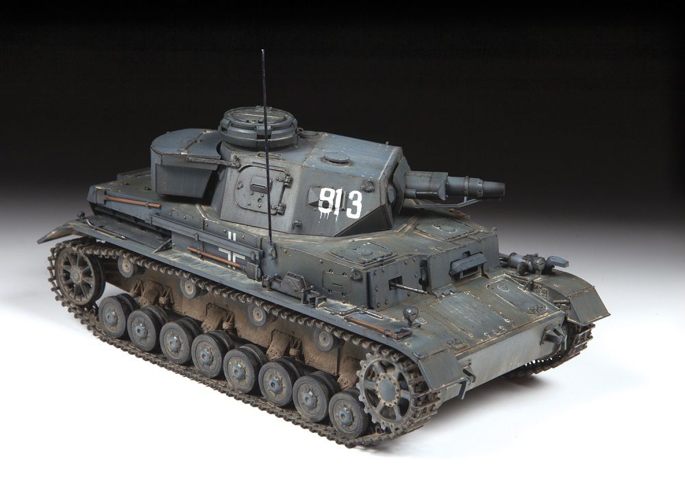 ズベズダ[ZV3641]1/35 IV号戦車 E型（Sd.kfz.161) ドイツ中戦車 - M.S